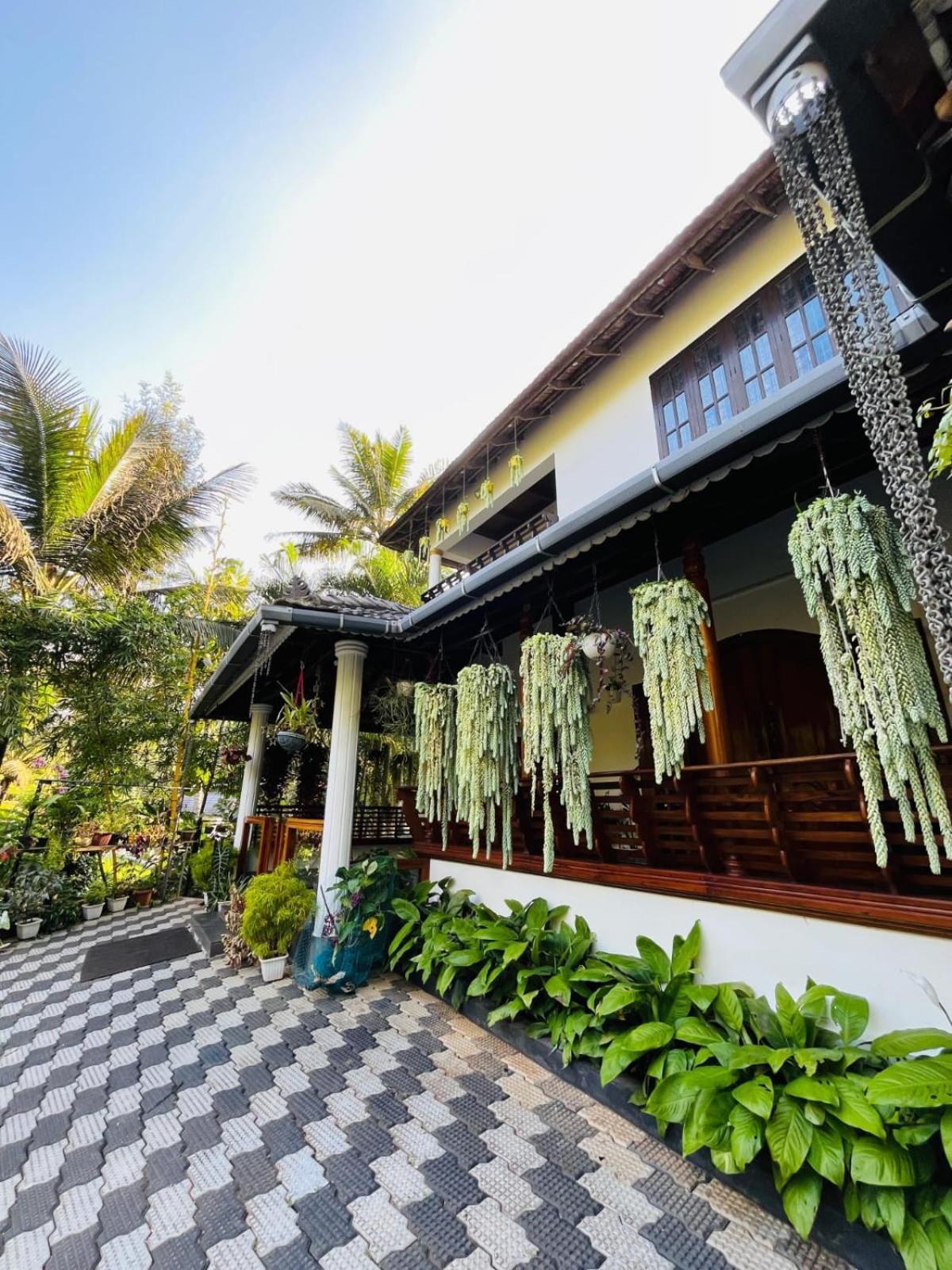 Lush Acres Villa Thekkady Eksteriør billede